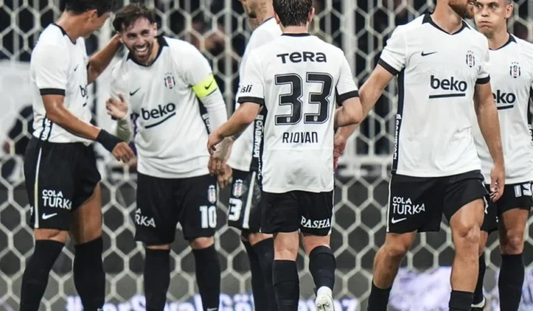 Beşiktaş tur kapısını araladı