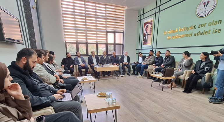 Gümüşhane Barosu’nda Rest: “Üzerimizde Hiyerarşik Güç Tanımıyoruz”