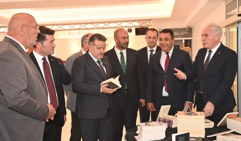 Bölge Başkanlarından Gümüşhane’deki Kitap Fuarına Ziyaret